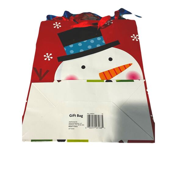 12 Pack Of Christmas Gift Bags 12” L X 10” W - Picture 2 of 3